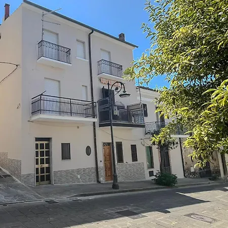 La Casa Dei Nonni Appartement San Giorgio Lucano Buitenkant foto